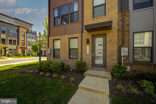 5615 ALPHA RIDGE AVE, Hyattsville, MD 20782