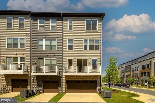 5615 ALPHA RIDGE AVE, Hyattsville, MD 20782