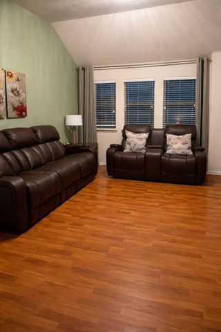 605 Crystal Falls Drive, Mckinney, TX 75071