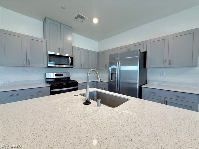 10051 Indigo Cliffs Street, Las Vegas, NV 89141