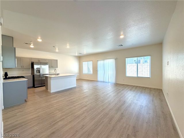 10051 Indigo Cliffs Street, Las Vegas, NV 89141