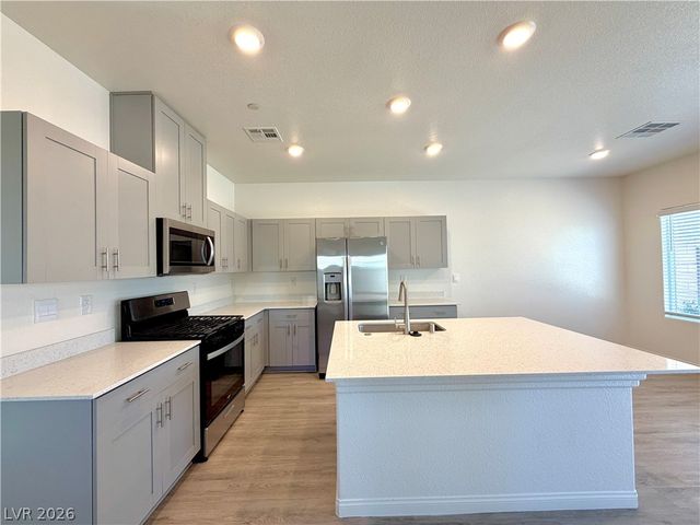 10051 Indigo Cliffs Street, Las Vegas, NV 89141