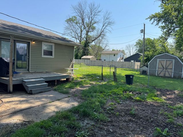 728 GREEN ST, Centralia, MO 65240