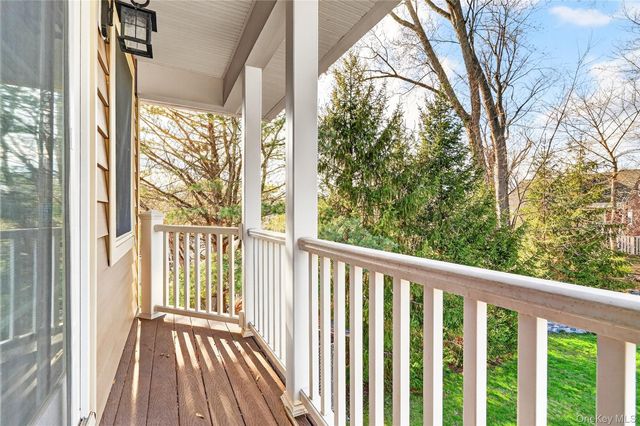77 Hunt Avenue, Pearl River, NY 10965