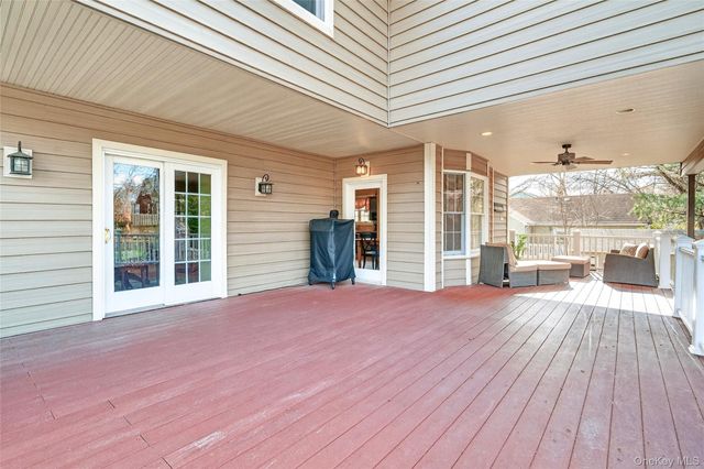 77 Hunt Avenue, Pearl River, NY 10965