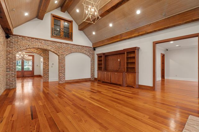 635 Slade Rd., Purvis, MS 39475