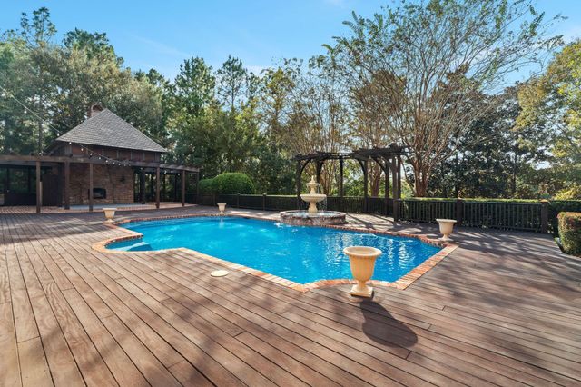 635 Slade Rd., Purvis, MS 39475