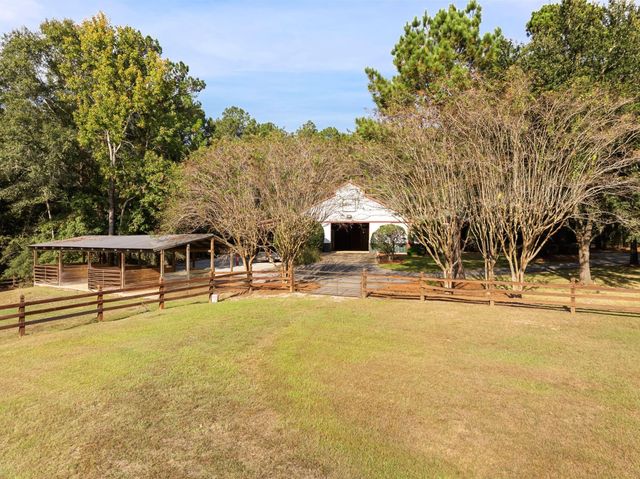 635 Slade Rd., Purvis, MS 39475