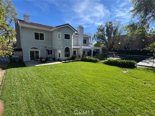 22259 Dumetz, Woodland Hills (los Angeles), CA 91364