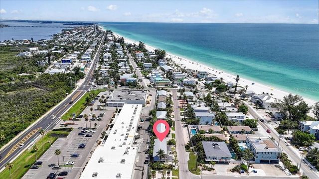 3303 6TH AVENUE B, Holmes Beach, FL 34217