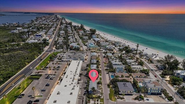 3303 6TH AVENUE B, Holmes Beach, FL 34217