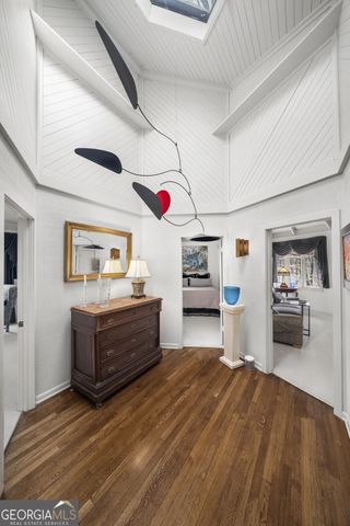 130 Huntcliff Point NE, Sandy Springs, GA 30350