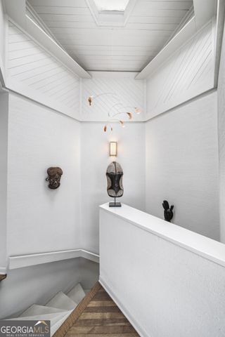 130 Huntcliff Point NE, Sandy Springs, GA 30350