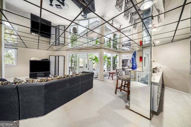 130 Huntcliff Point NE, Sandy Springs, GA 30350