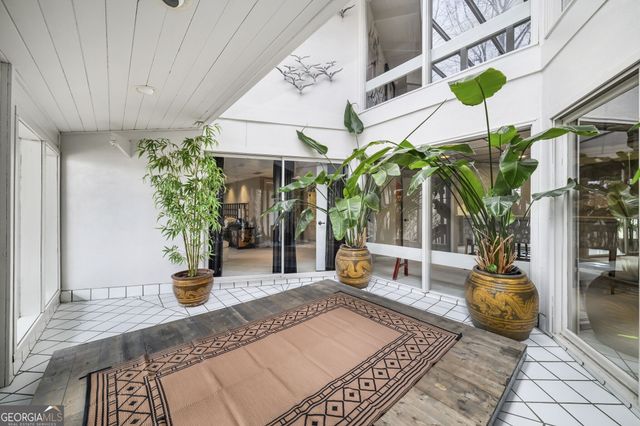 130 Huntcliff Point NE, Sandy Springs, GA 30350