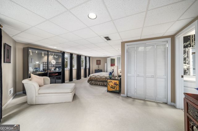 130 Huntcliff Point NE, Sandy Springs, GA 30350