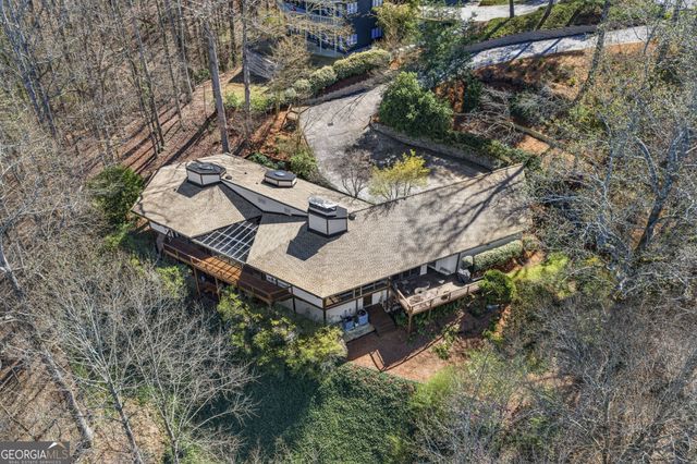 130 Huntcliff Point NE, Sandy Springs, GA 30350