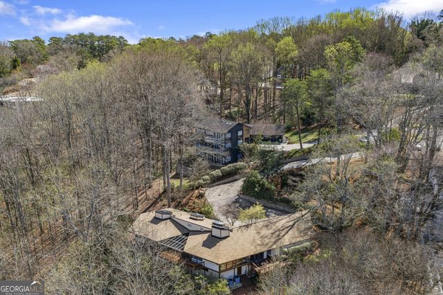 130 Huntcliff Point NE, Sandy Springs, GA 30350