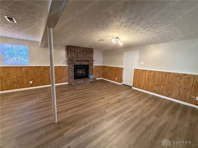 4975 Poppa Drive, Dayton, OH 45424