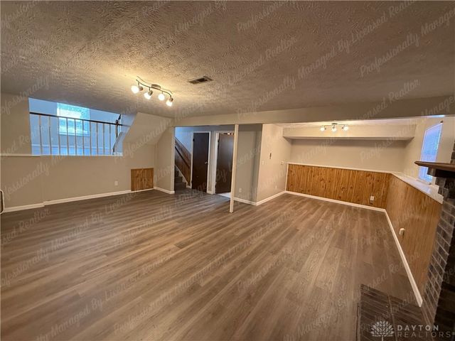 4975 Poppa Drive, Dayton, OH 45424