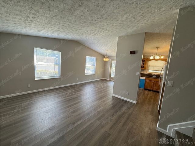 4975 Poppa Drive, Dayton, OH 45424