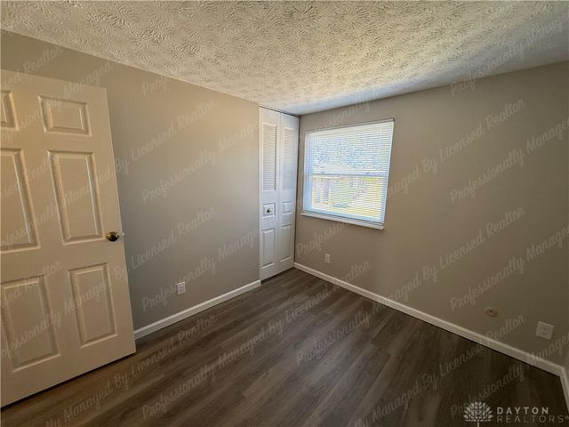 4975 Poppa Drive, Dayton, OH 45424