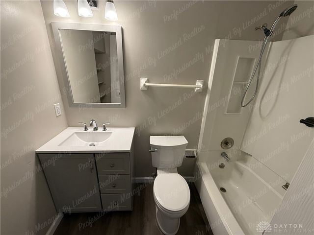 4975 Poppa Drive, Dayton, OH 45424