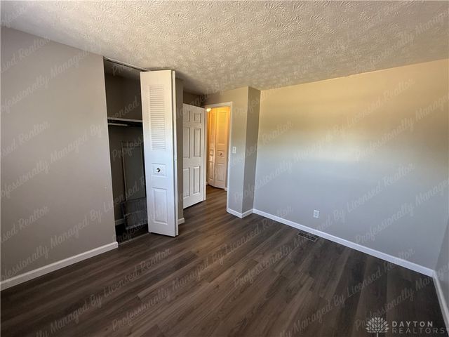 4975 Poppa Drive, Dayton, OH 45424