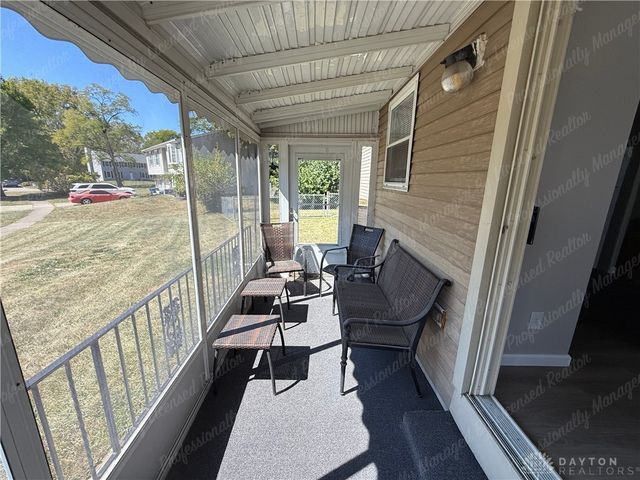 4975 Poppa Drive, Dayton, OH 45424