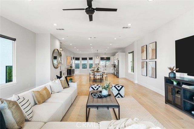 12281 Baja Panorama, Tustin, CA 92705