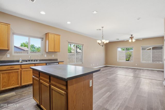 4216 E County Down Drive, Chandler, AZ 85249