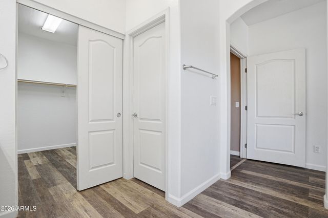 4216 E County Down Drive, Chandler, AZ 85249