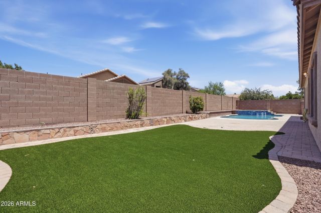 4216 E County Down Drive, Chandler, AZ 85249