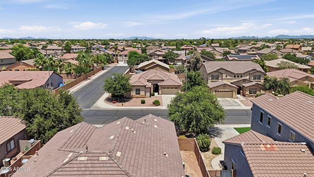 4216 E County Down Drive, Chandler, AZ 85249
