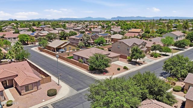 4216 E County Down Drive, Chandler, AZ 85249