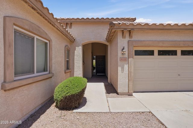 4216 E County Down Drive, Chandler, AZ 85249