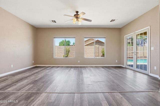 4216 E County Down Drive, Chandler, AZ 85249
