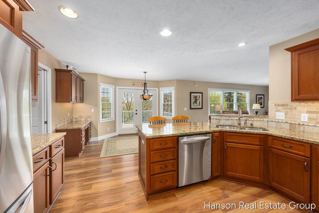 1716 Riva Ridge Drive Se, City Of Kentwood, MI 49546