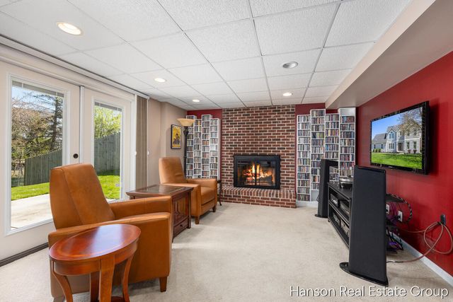 1716 Riva Ridge Drive Se, City Of Kentwood, MI 49546