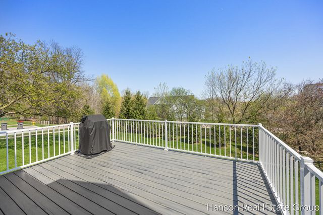 1716 Riva Ridge Drive Se, City Of Kentwood, MI 49546