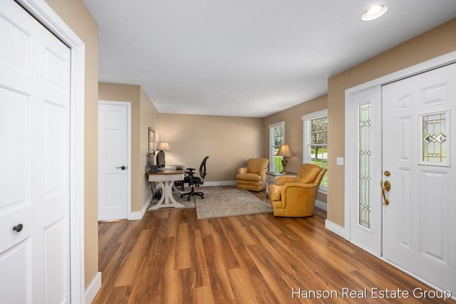 1716 Riva Ridge Drive Se, City Of Kentwood, MI 49546