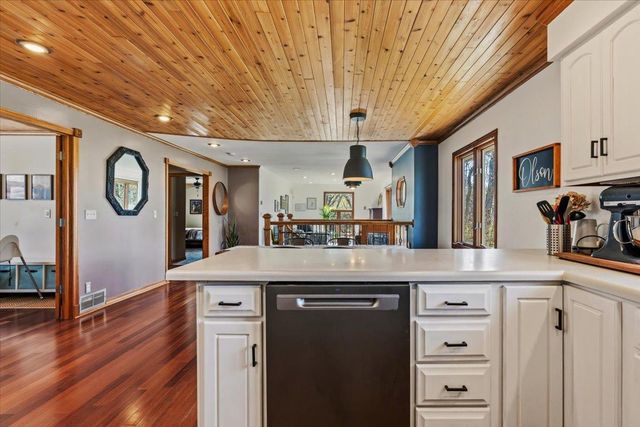 11854 N Shore Drive, Spicer, MN 56288