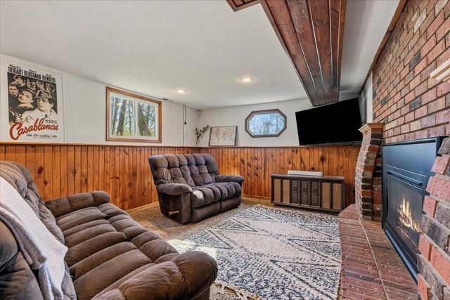 11854 N Shore Drive, Spicer, MN 56288
