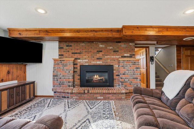 11854 N Shore Drive, Spicer, MN 56288