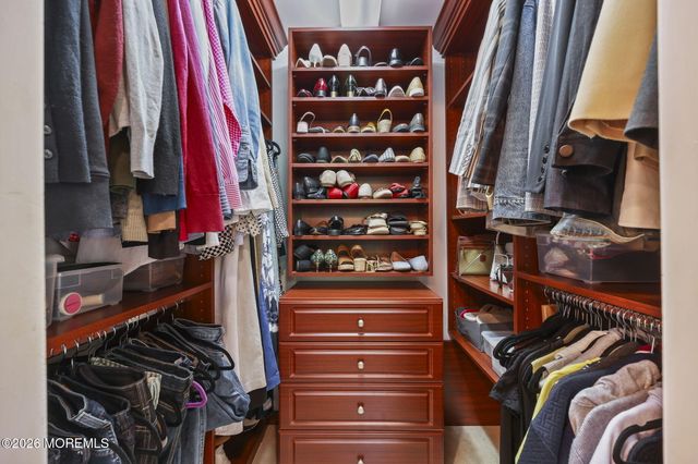 38 Ruby Drive, Morganville, NJ 07751