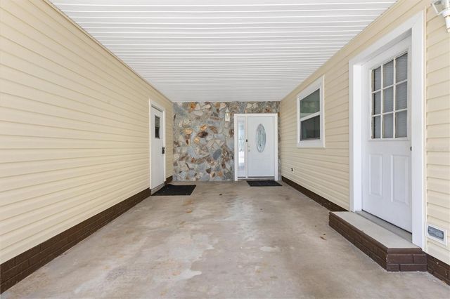 723 HEATHROW AVENUE, Lady Lake, FL 32159