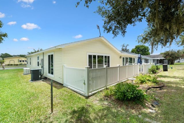 723 HEATHROW AVENUE, Lady Lake, FL 32159
