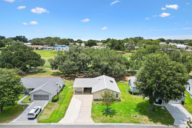 723 HEATHROW AVENUE, Lady Lake, FL 32159