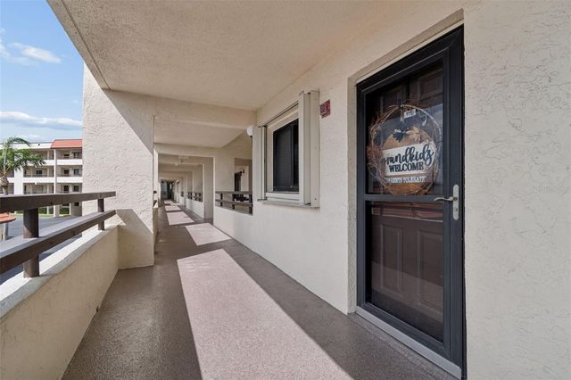 103 1ST STREET E 115, St Petersburg, FL 33715