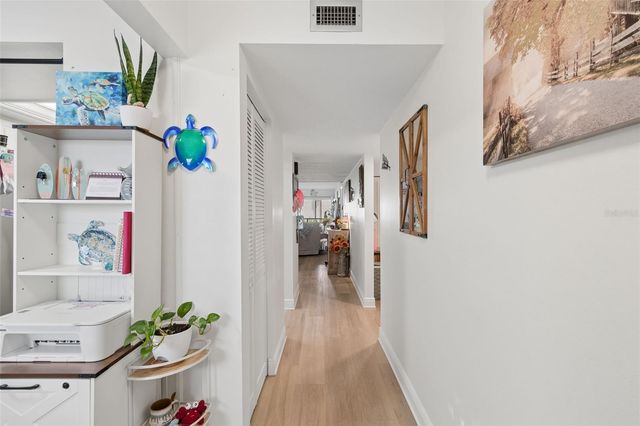 103 1ST STREET E 115, St Petersburg, FL 33715